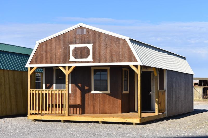 Derksen Deluxe Lofted Barn Cabin